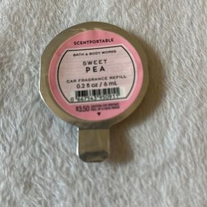 Bath and Body Works sweet pea car fragrance refill